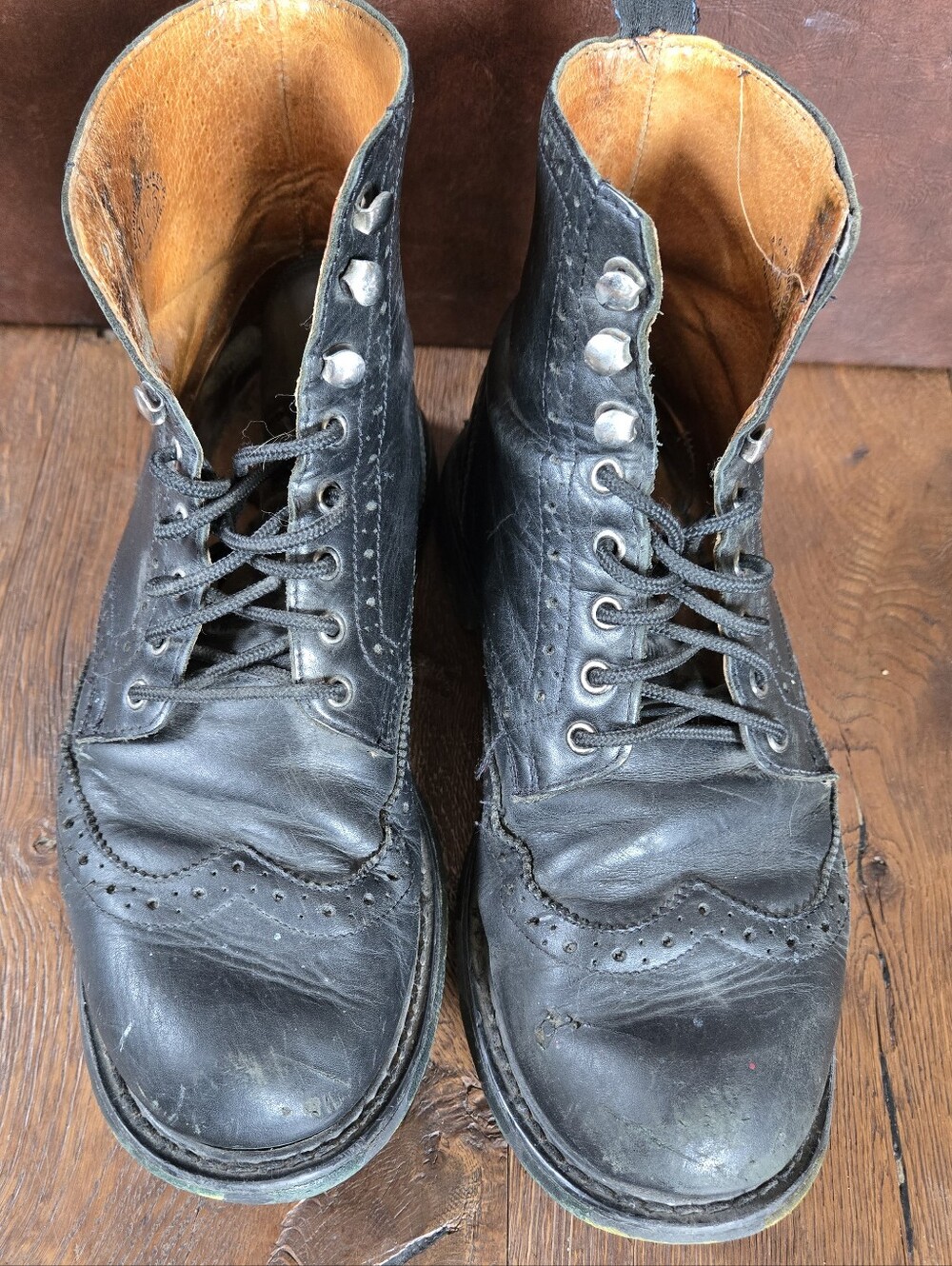 Fluevog Gideon - Black Brogue Boot - Picture 3 of 7